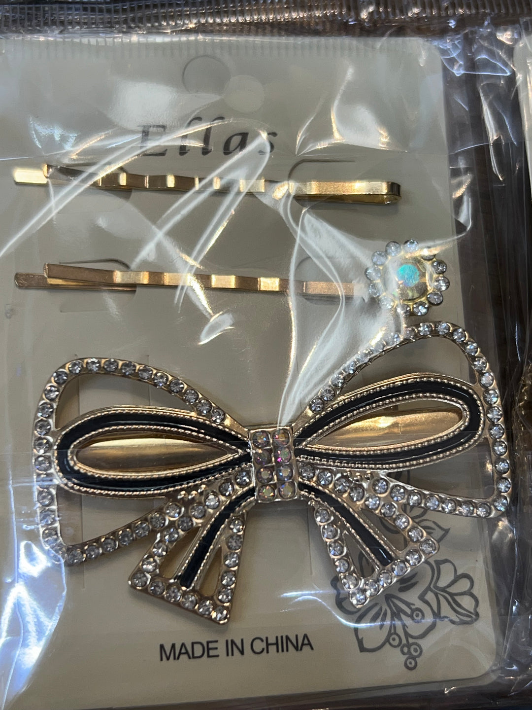Ribbon Pin